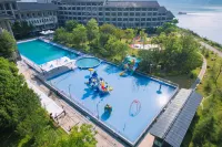 River & Holiday Maple Hotel Hotels in Wushan
