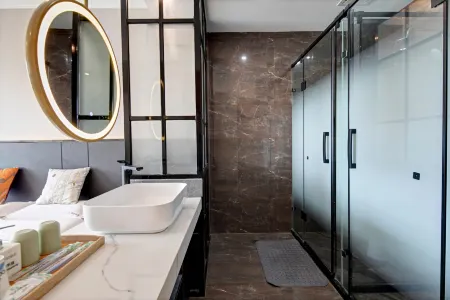 I DO Garden Hotel (Lvliang Lishi Century Plaza)