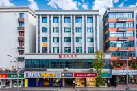 7Days Inn Hotel (Yingshan County Committee and County Government) - Pet friendly
