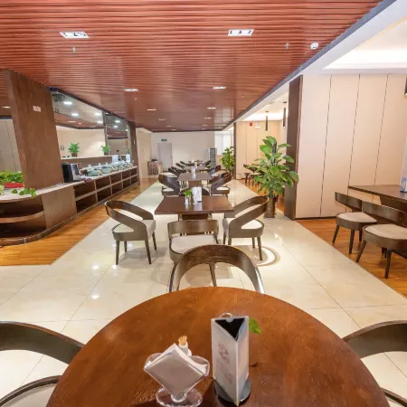 Sihongbari International Hotel