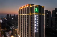 Yue Lizun Hotel (Tianjin Jinghai No.1 Middle School Diwei Road)