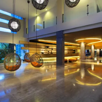 B Hotel Bali & Spa Hotels near Carrefour Sunset Road