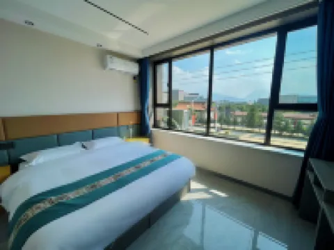 Yuelai Hotel
