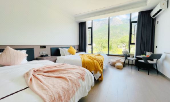 Songge • Boutique Homestay (Wangxiangu Scenic Area)