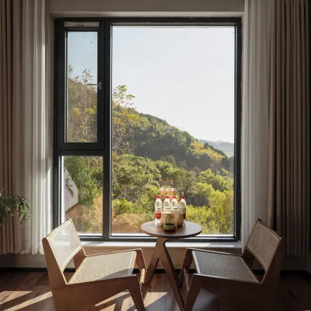 Heyi Shanyin Homestay (Linyishan Huaqing Palace)