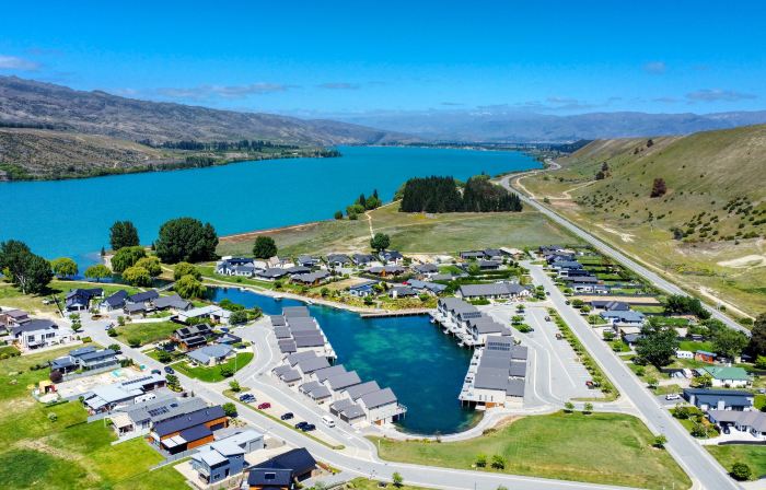 Lake Resort by Marsden