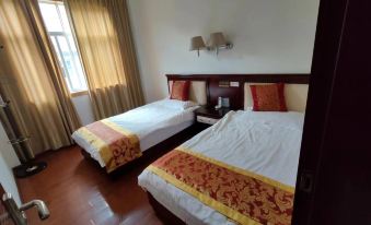 Yunlong Xinglong Hotel