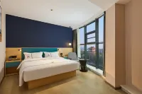 Dongpeng Hotel Yichun Xiujiang East Road Yuanzhou Ancient City Branch) - 3 ดาว