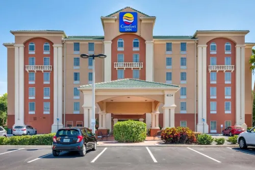 Mai Hana Hotel- Intl Drive, Trademark Collection by Wyndham - 2-Star