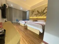 Yingjiang Guanghe Hotel - balcone