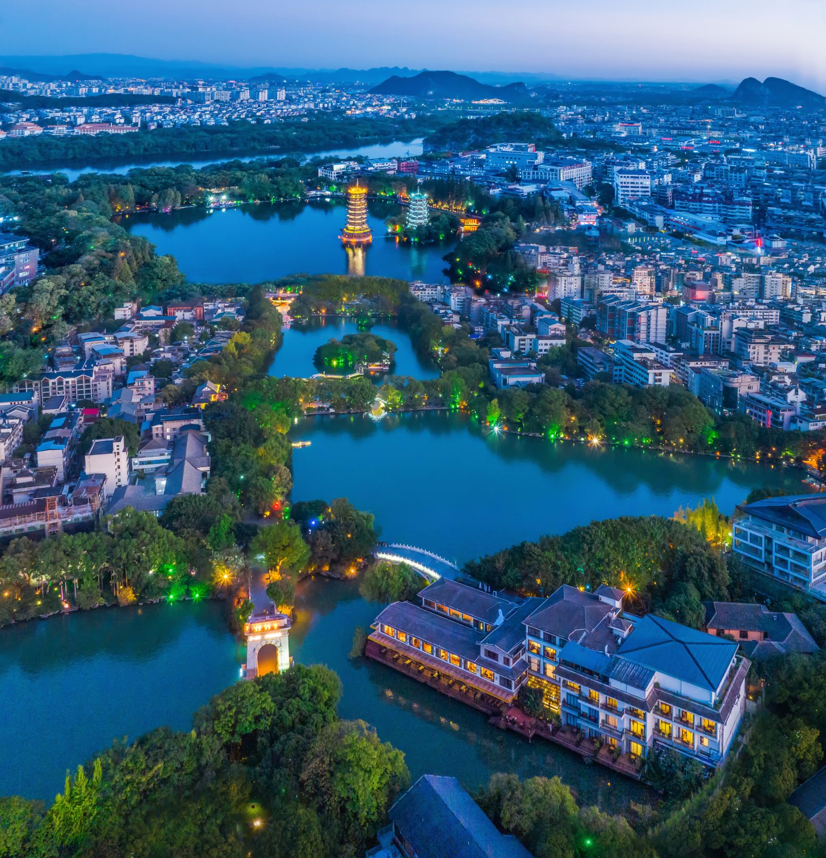 The White House Hotel Hotels in Guilin