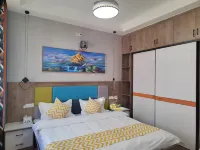 Huaren Yiju Self-service Apartment (Xinye Legal Culture Plaza) - parking