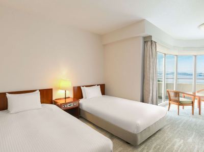 クラシックルーム、シングルベッド2台、オーシャンビュー、コーナー ホテル＆リゾーツ 南淡路の写真