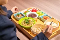 Xinyang Huaye Yard Hotel (Xinyang Railway Station Tianrun Plaza)