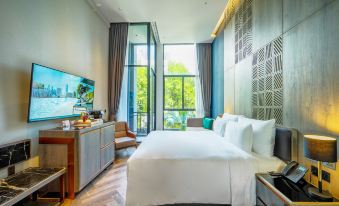 Ten Six Hundred, Chao Phraya, Bangkok by Preference