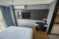 Pingdu Manyu Light Luxury Viewing Apartment (Zhongjie Times Square)