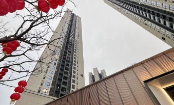 Genting Executive Apartment (Shenzhen North Railway Station Vanke Hesongxuan Branch)