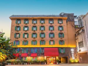 Guiyang Perls Art Hotel