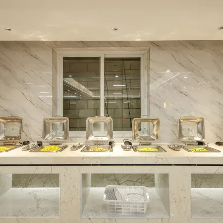 Yujingtan Oriental Hotel (Hekou Port Branch)