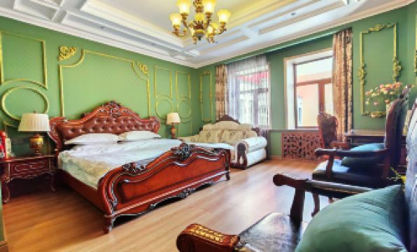 Arpnobcknn Russian Theme Hotel