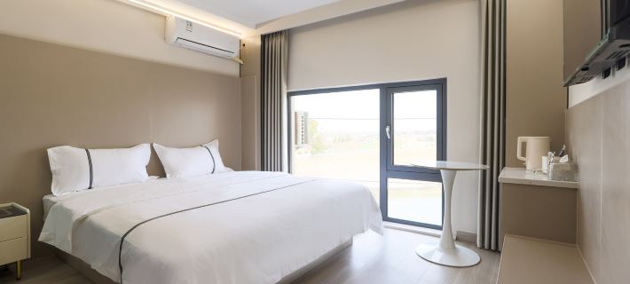 Waterfront Garden Zhixiang Hotel (Nanjing Lukou International Airport) Hotels in Nanjing