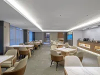 Super 8 Hotel (Zigong Lantern Park FanHua 1939 Shopping Plaza) Hotels in Zigong