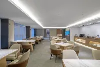Super 8 Hotel (Zigong Lantern Park FanHua 1939 Shopping Plaza)