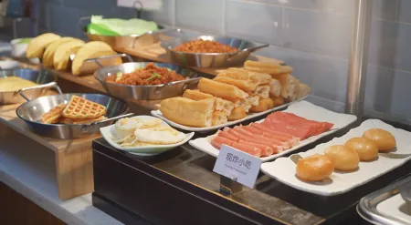 Atour Light Hotel, Jinli Wuhouci Metro Station, Chengdu Отели рядом с достопримечательностью «Tianfu Furong Garden»