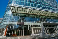 JAMES JOYCE COFFETEL（TangShanAiQinHaiTaiYangChengDian） Hotels near Yuanyang City