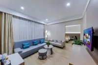 Vientiane Taoyuan Holiday Hotel (Colorful Danxia Scenic Area Branch)