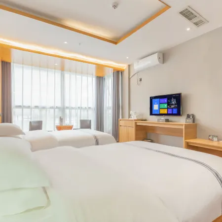 Golden Apple Hotel (Libo Ancient Town Deng Enming Square Branch)