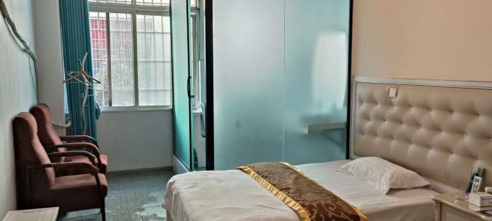 Binhe Business Hotel Hotels in Daying