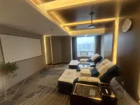 Vienna International Hotel - Gym