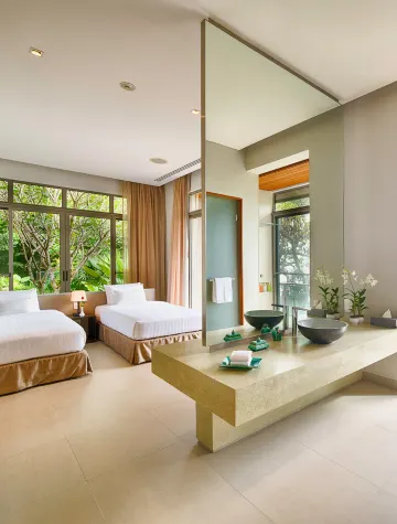 วิลล่าหรู 6 ห้องนอนติดทะเล