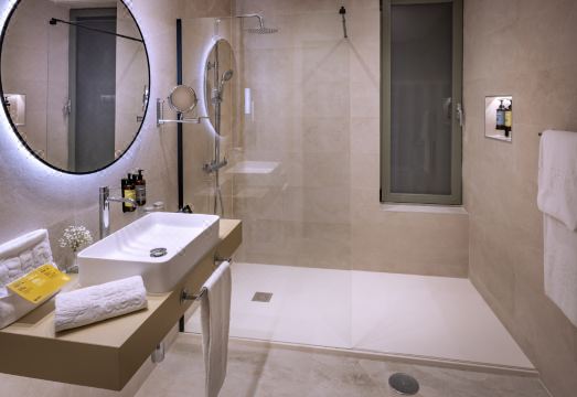 호텔 세르스 리볼리 람블라