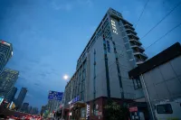 Yitel Hotel (Shanghai Hongqiao Airport Hongmei Road Subway Station Branch) 상하이 연화로 학원 주변 호텔