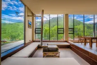Valley Retreat Homestay (Shuangqiaogou, Siguniang Mountain) - Balkon