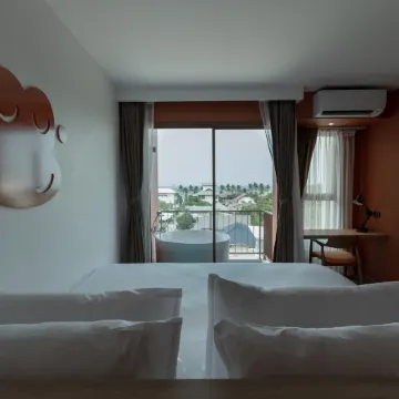 Blu Monkey Hub & Hotel Bangsaen