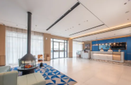 Echarm Hotel (Zhanjiang Suixi Quanfengguangchang)