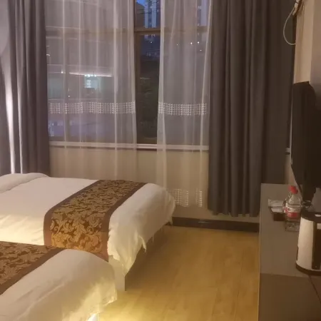 Xifeng Longquan Hotel