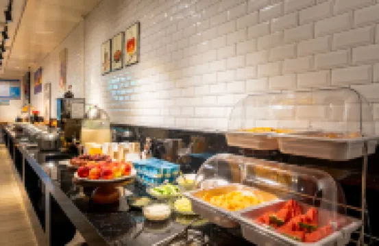 Fuzhou Sanfang Qixiang Bailian Smart Hotel (Wuyi Square)