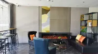 Homeinn Selected Hotel (Chizhou Qingyang Bus Station)