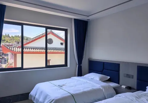 百里杜鵑索瑪明珠酒店 - 2星級