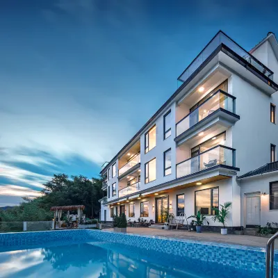 Yuanmuye Homestay Hotels near Qinxi Xianggu Scenic Area