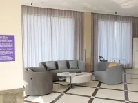Yijia Business Hotel Hotels in Xinye