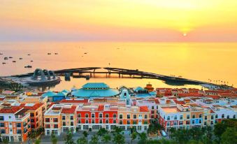 Rova Hotel - Positano Horse Phu Quoc