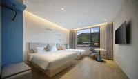 Homeinn · neo (Kangding Xinduqiao Town) - 2-Star