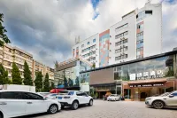 쿤밍 탕주 호텔 (마일 사원 공원 옌자디 지하철역 지점) 시화위안 주변 호텔