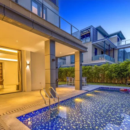 Sanya Pengyue Pool Villa