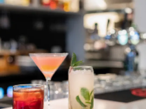 โรงแรมดับเบิลทรีบายฮิลตัน อัมสเตอร์ดัม NDSM วอร์ฟ โรงแรมในอัมสเตอร์ดัม